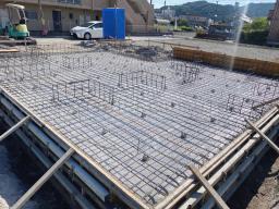 鉄筋組み
𓈒𓐍𓂃𓈒𓂂𖤣𖤥𖠿................
 