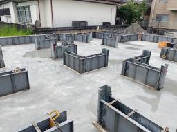 立ち上り型枠組み
𓈒𓐍𓂃𓈒𓂂𖤣𖤥𖠿................
 