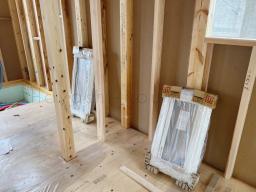 窓搬入！
オール樹脂窓！
𓈒𓐍𓂃𓈒𓂂𖤣𖤥𖠿................
 