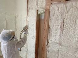 発泡ウレタン断熱材
　
...............𖠿𖤣𖤥𓈒𓂂𓂃𓈒𓐍
 