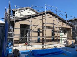 外壁材：ｻｲﾃﾞｨﾝｸﾞ材
石目調淡いﾌﾞﾗｳﾝ系
塗り壁調ﾎﾜｲﾄ系
木目調ﾌﾞﾗｳﾝ系
𓈒𓐍𓂃𓈒𓂂𖤣𖤥𖠿................
 