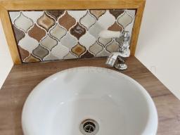 造作手洗い取付
................................
 