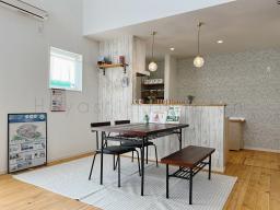 施工事例のページを
ご覧くださいね♡
𓈒𓐍𓂃𓈒𓂂𖤣𖤥𖠿................