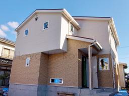 雨樋を取り付け、足場も外されました！ 外壁工事はこれで完了です！---- COPYRIGHT©2021 霧島市 TDホーム霧島（有）林工務店 ----