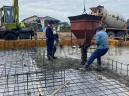 ベースコンクリートの打設が行なわれました！---- COPYRIGHT©2021 霧島市 TDホーム霧島（有）林工務店 ----