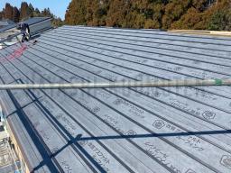 瓦を取り付けるための瓦桟を取り付けていきます！---- COPYRIGHT©2021 霧島市 TDホーム霧島（有）林工務店 ----