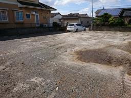 縄を張る事で、視覚的に配置が分かりますね。---- COPYRIGHT©2018 霧島市 TDホーム霧島（有）林工務店 ----