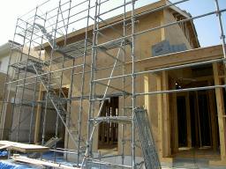 このパネルに決められた間隔で釘を打ち、柱と桁を パネルによって繋ぐことで、地震などに強い家にすることができます。 ---- COPYRIGHT©2018 霧島市 TDホーム霧島（有）林工務店 ----