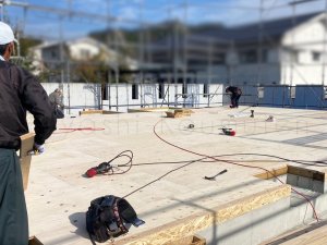 構造用合板敷き込み
　
...............𖠿𖤣𖤥𓈒𓂂𓂃𓈒𓐍
 