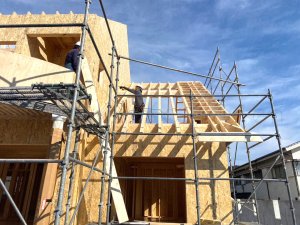 屋根の骨組み


𓈒𓐍𓂃𓈒𓂂𖤣𖤥𖠿................
 