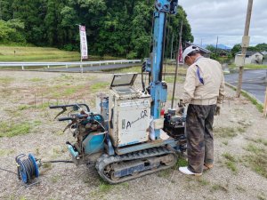 地盤調査

𓈒𓐍𓂃𓈒𓂂𖤣𖤥𖠿................
 