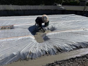 防湿シート
捨てコンクリート
................................
 