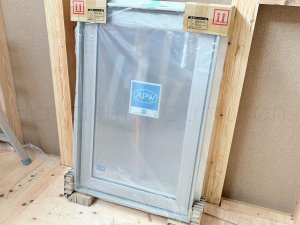 樹脂窓
𓈒𓐍𓂃𓈒𓂂𖤣𖤥𖠿................
 