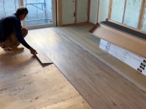 床板の施工
SPCフロア
 
　
𓈒𓐍𓂃𓈒𓂂𖤣𖤥𖠿................
　